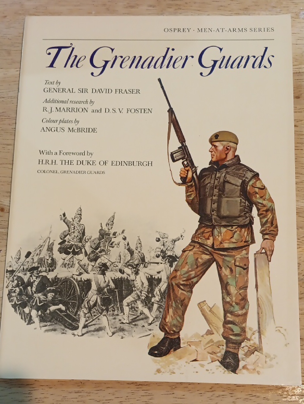 2/$10 The Grenadier Guards By Gen. Sir David Fraser